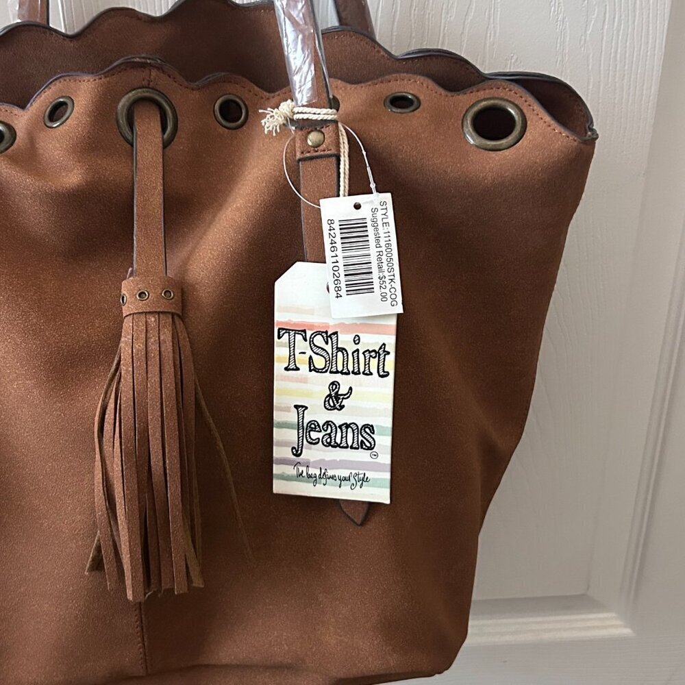 NWT T-Shirt & Jeans Tote with Grommets and Tassel Vegan Suede Shoulder Bag NEW - Picture 5 of 16